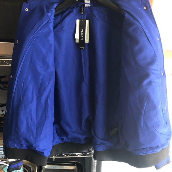 Women’s H&M varsity jacket - Picture 3 of 8